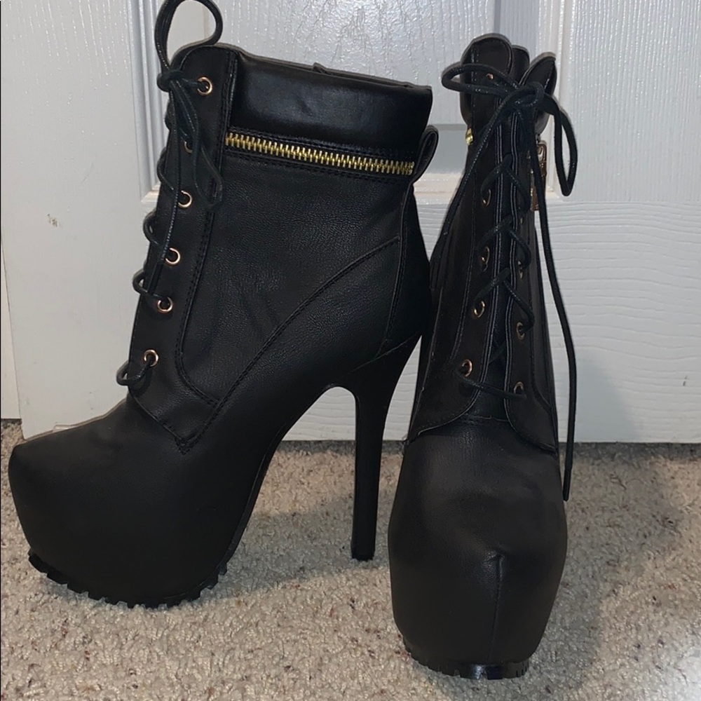 Black faux leather heeled boots size 6.5